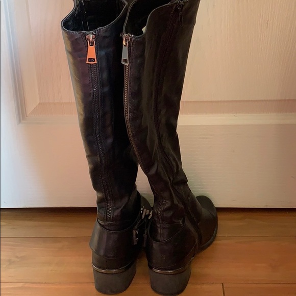 Black leather boot - Picture 4 of 4